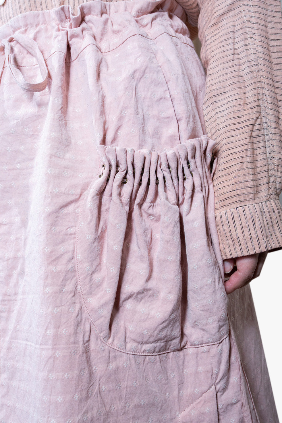 Drawstring skirt with Pouch pockets