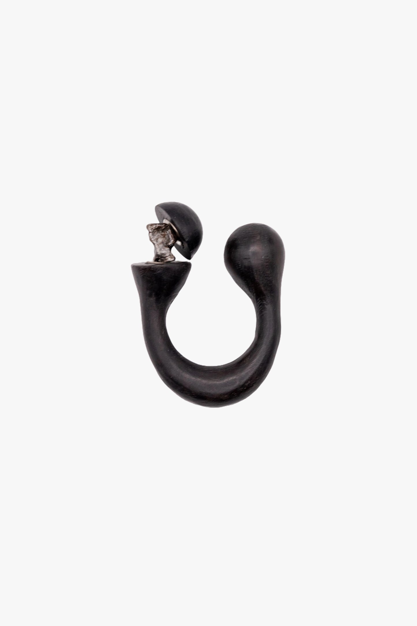 Syzygy Ring