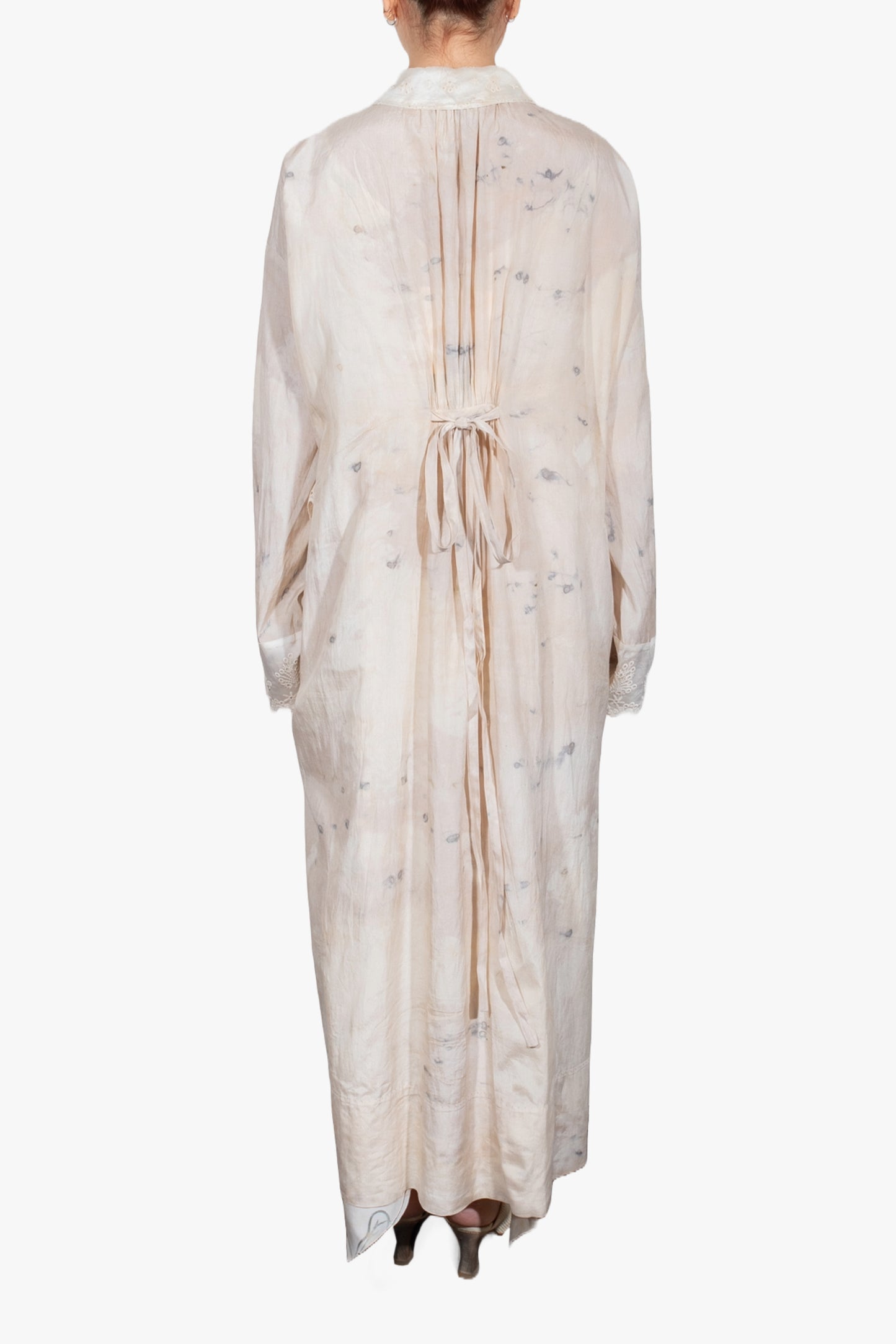 Embroidery long Shirt