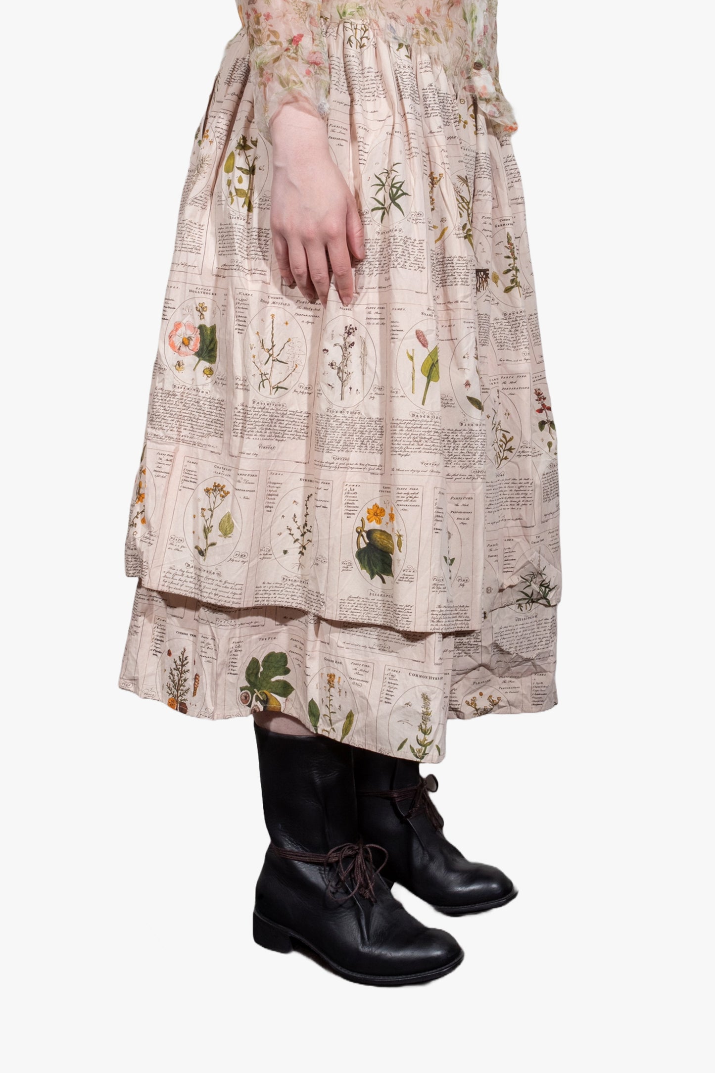 DOUBLE LAYER WINTER HERBARIUM SKIRT