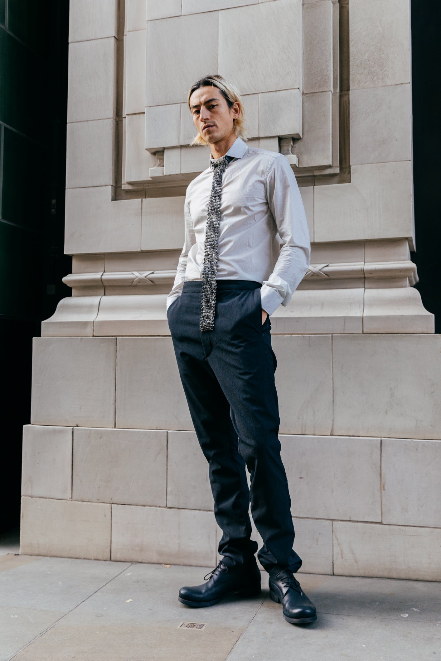 P-157 REFLECTIVE SLIM ANKLE LOW CROTCH TROUSERS WITH INTERNAL BELT AND 3D POCKET