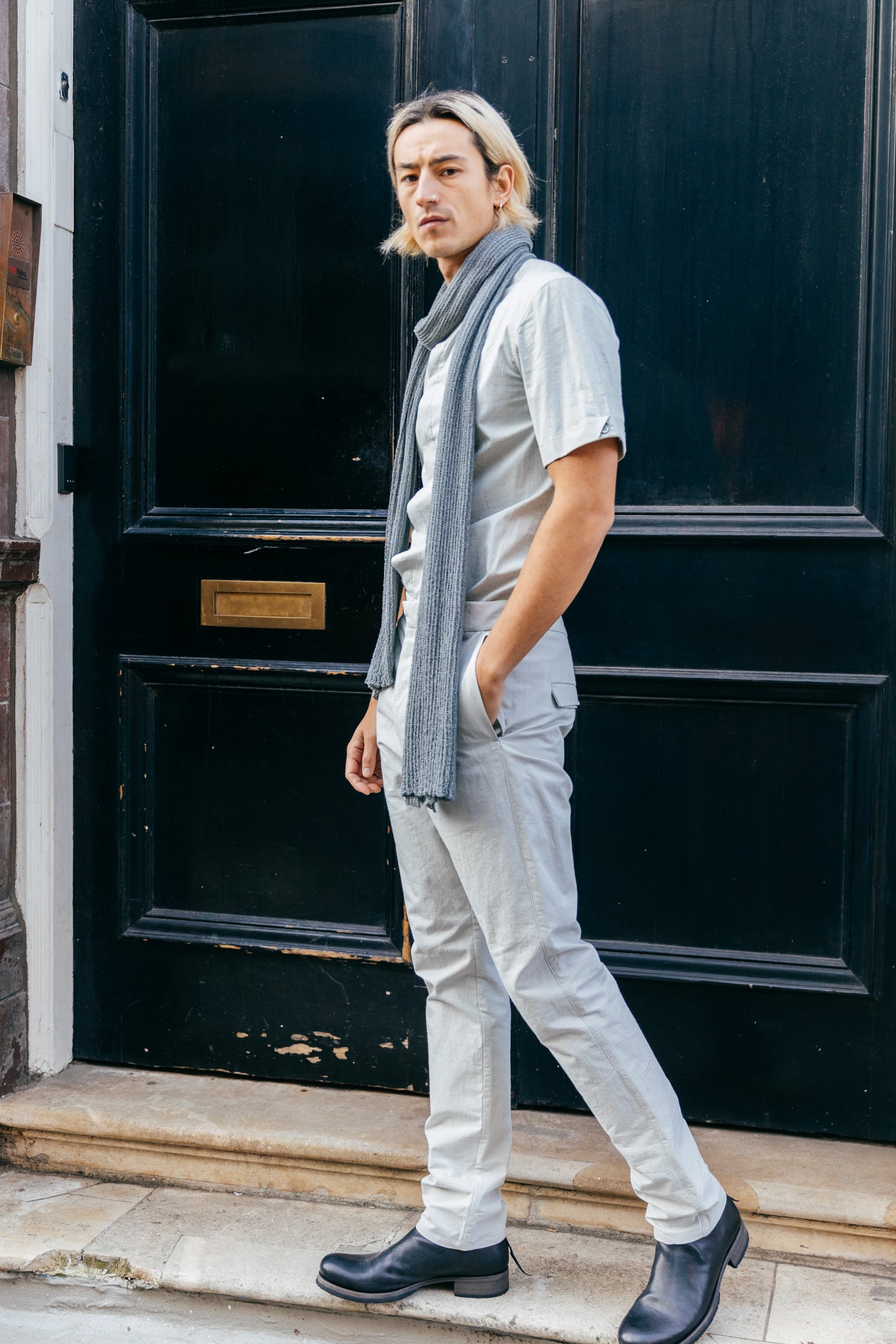 P-157 SLIM ANKLE LOW CROTCH TROUSERS WITH INTERNAL BELT AND 3D POCKET