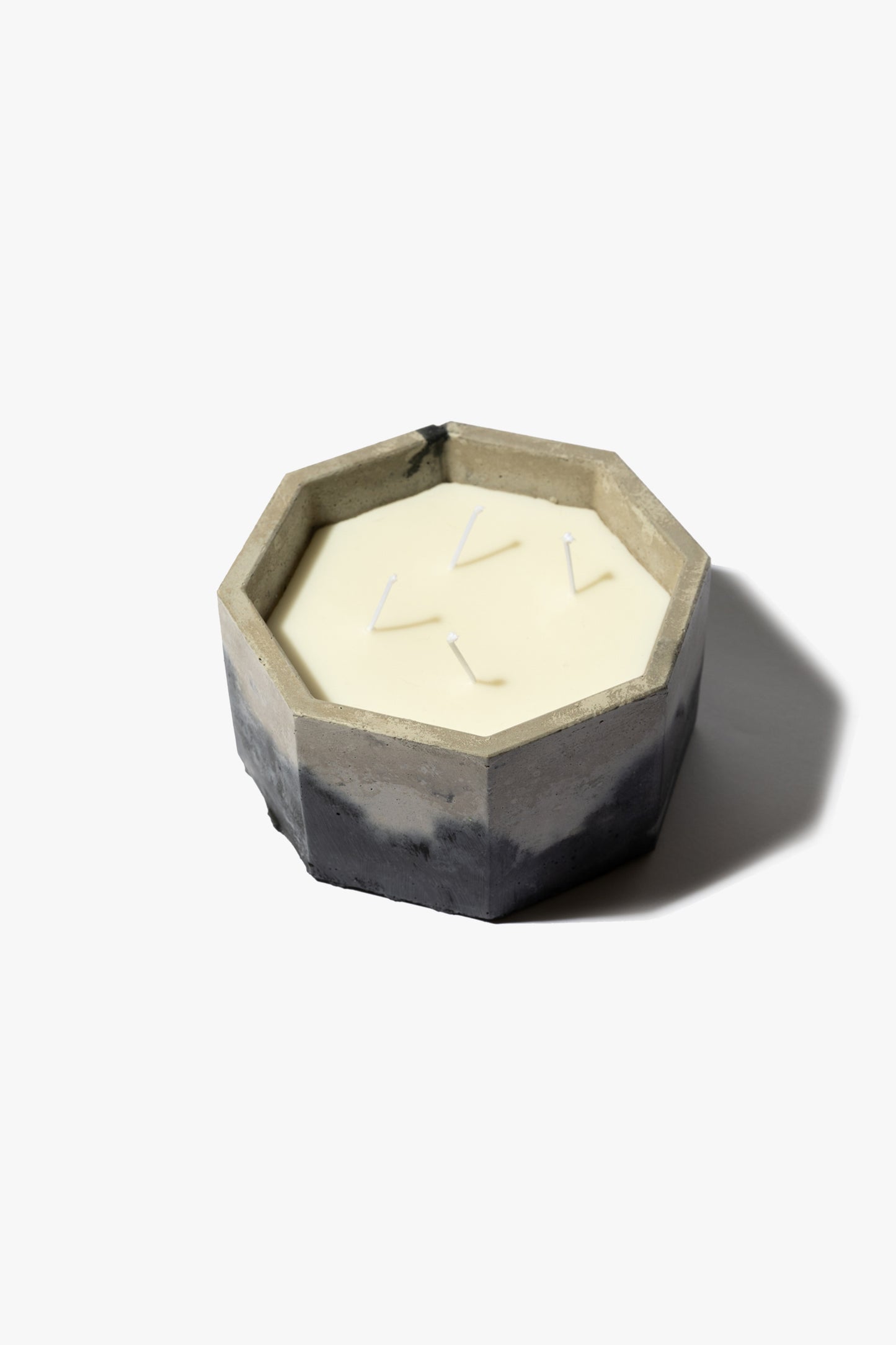 BC5- Large candle