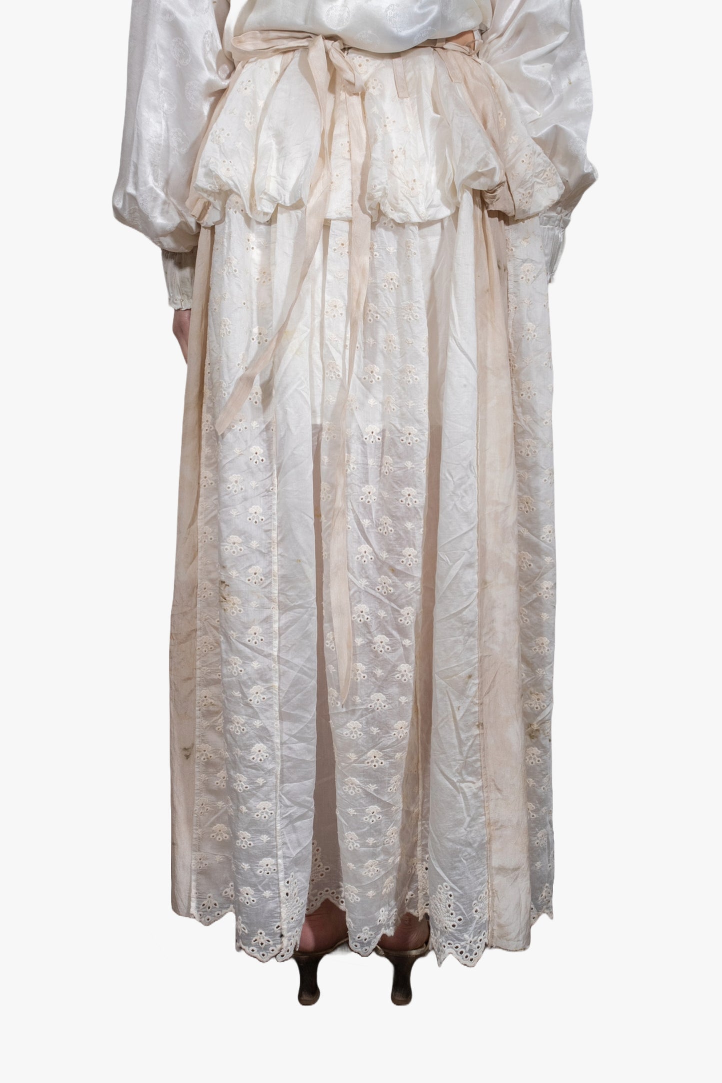 Hoary layered skirt