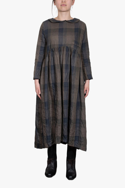 BOY COLLAR LINEN DRESS