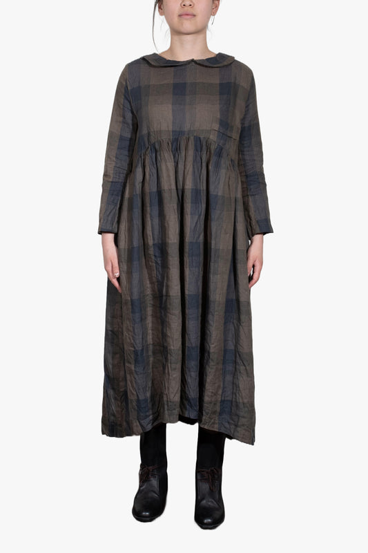 BOY COLLAR LINEN DRESS