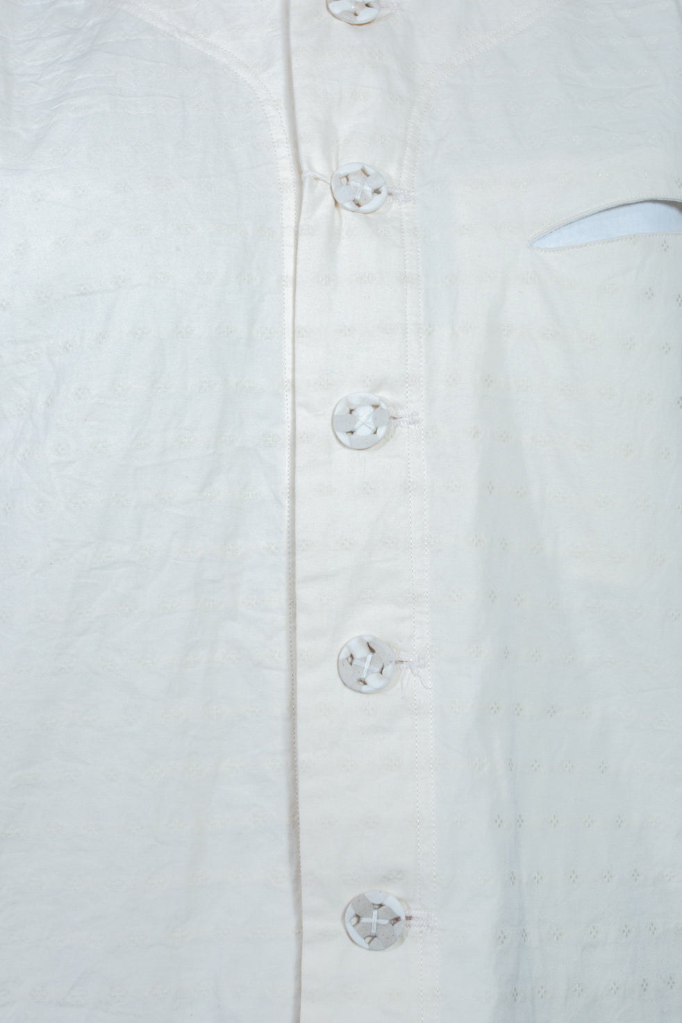 Mid- sleeve short jacket