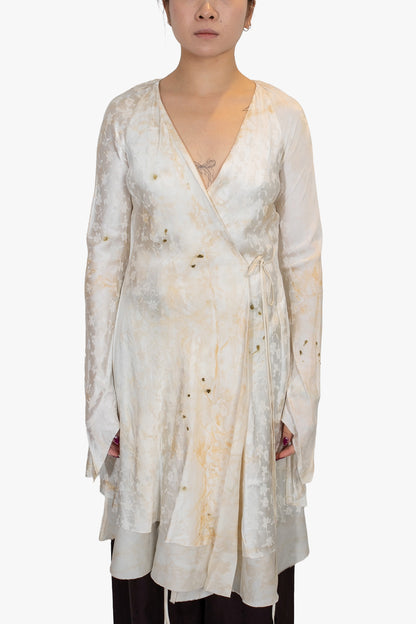 Hoary dress overlapped