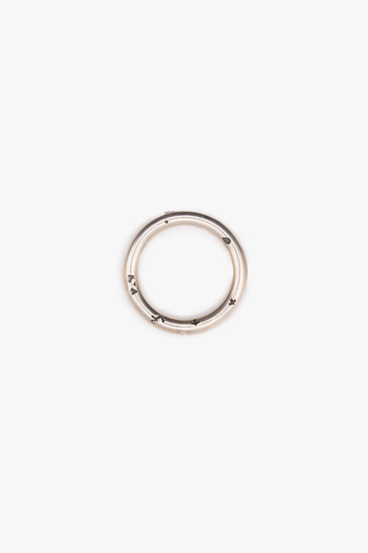 Ring round faith love hope