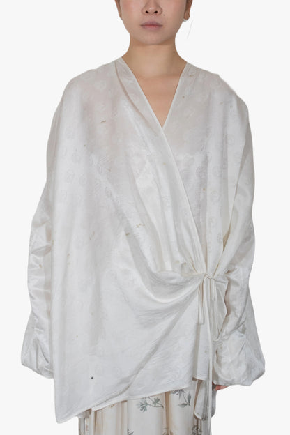 Hoary shirt with stripes