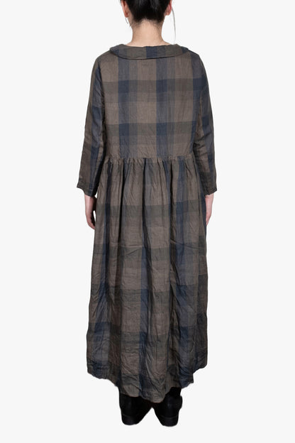 BOY COLLAR LINEN DRESS