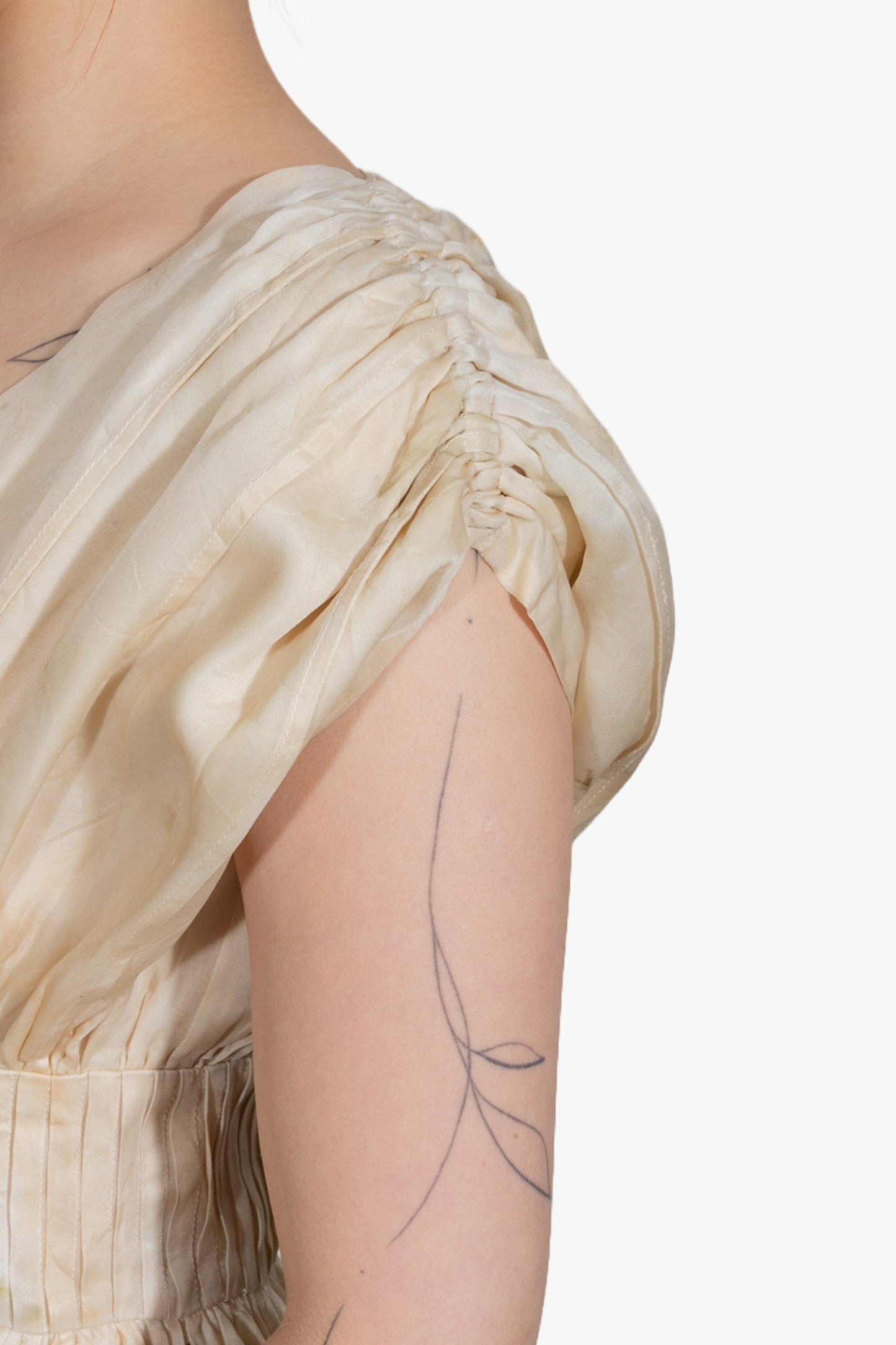 Hoary V-neck dress