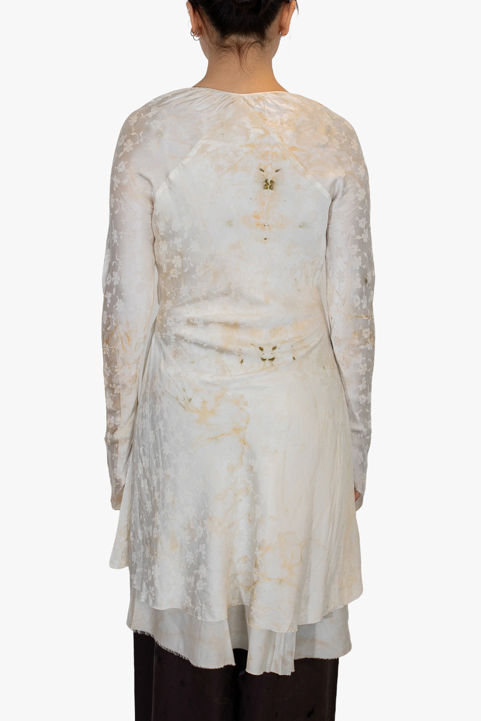 Hoary dress overlapped