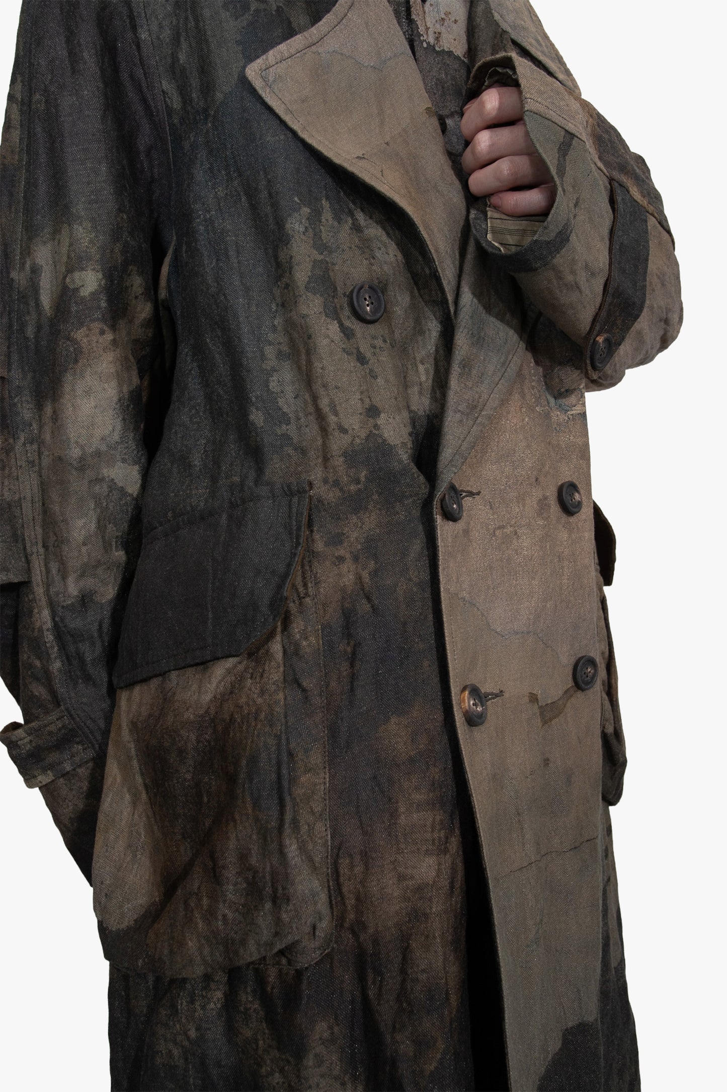 OM2531113- digital print trench coat