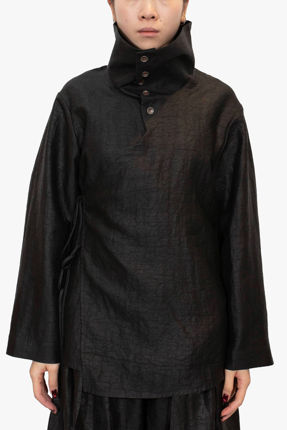 High collar fold shirt