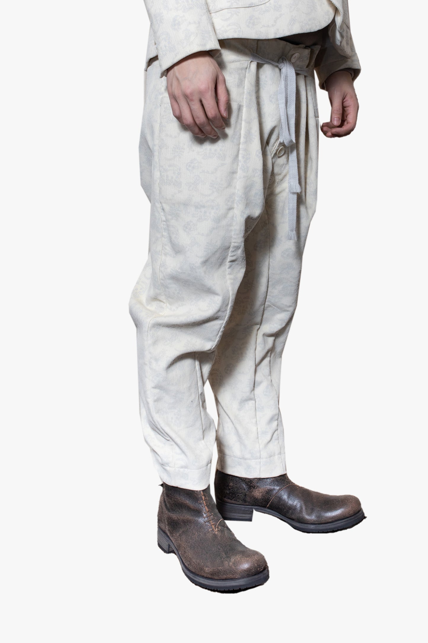 6-Pocket Tapered Trousers