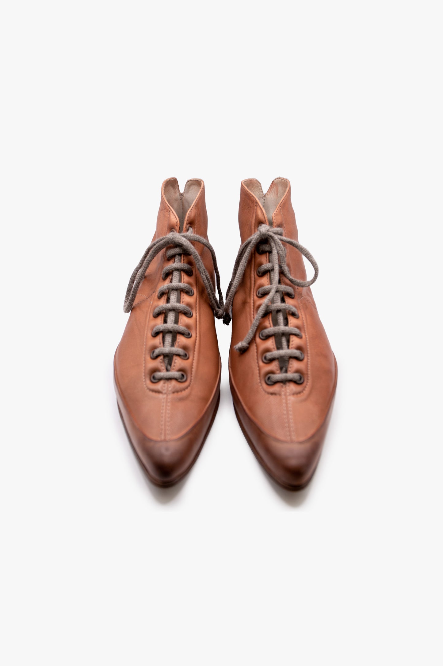LS2-pointed Leisure shoes