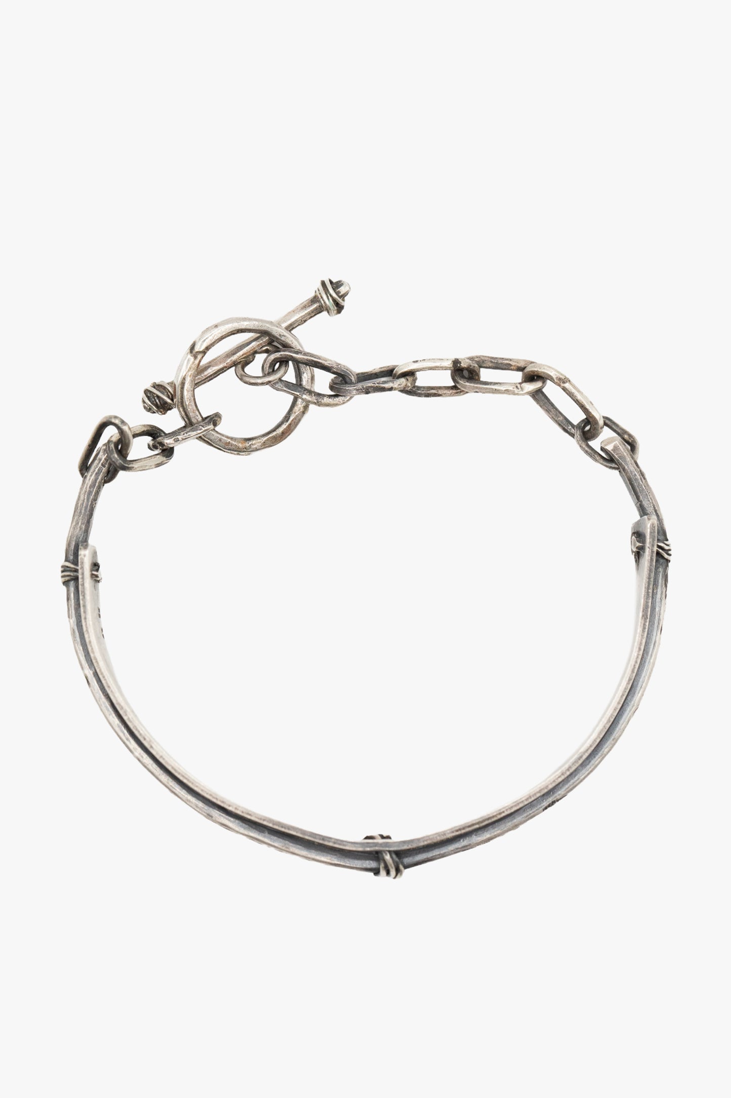 BX09 Curved Bar bracelet