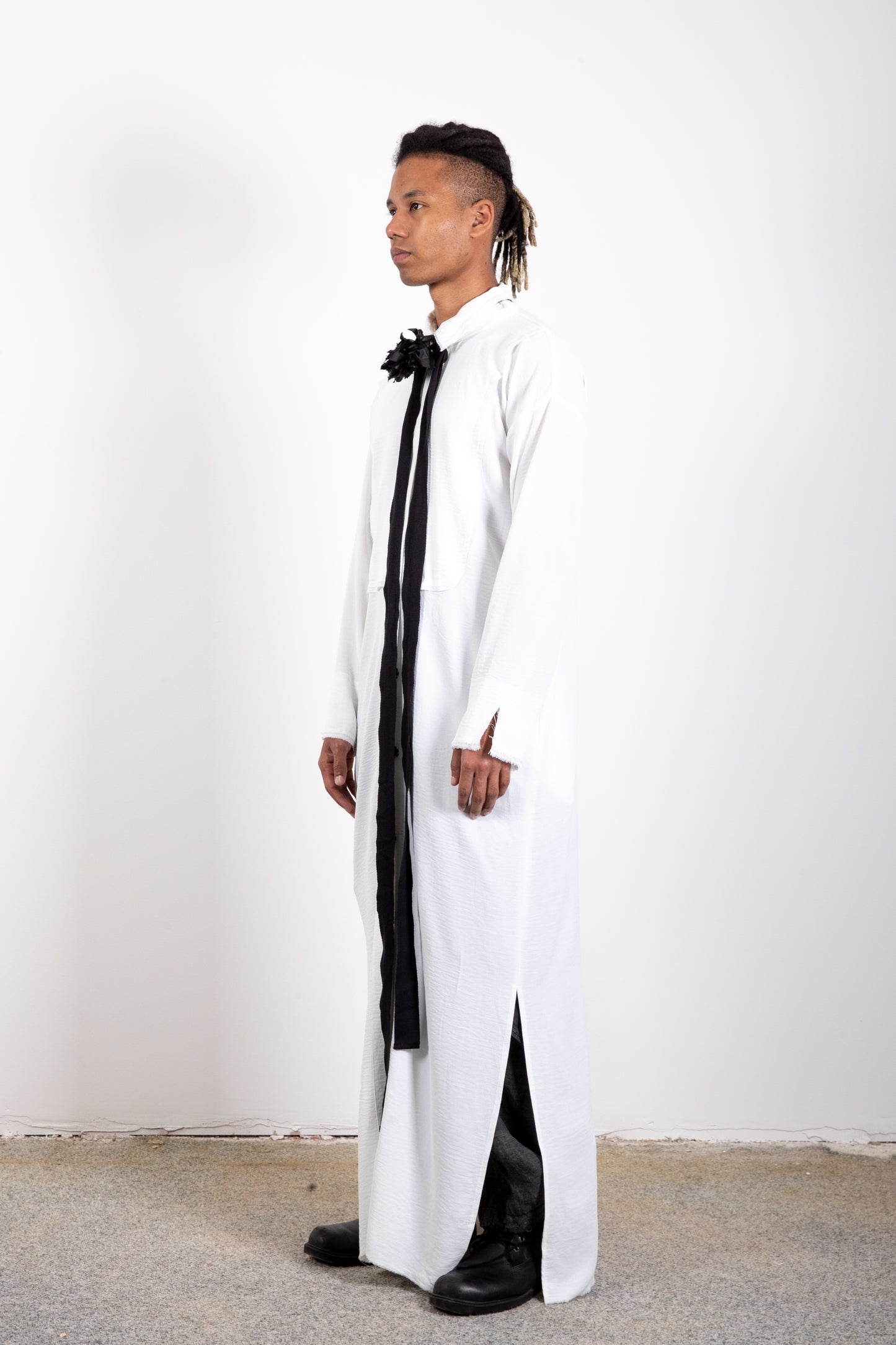 White long shirt