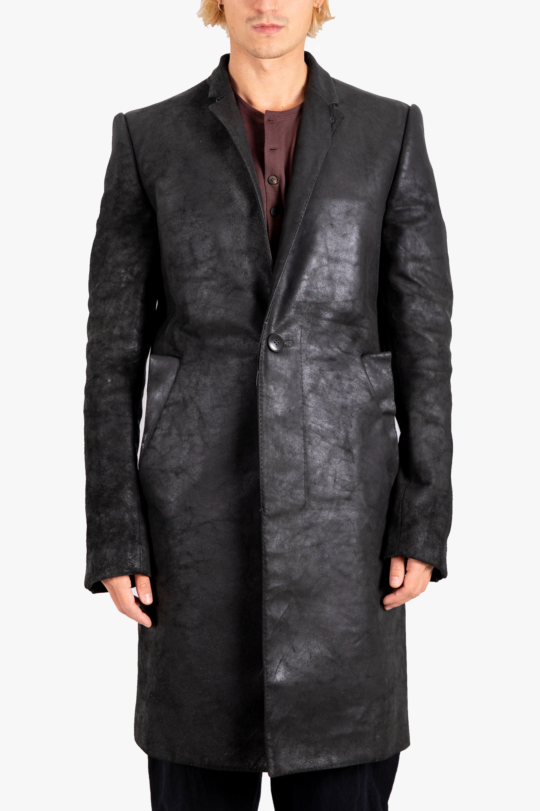 LJ–160 REFLECTIVE LONG LEATHER 2-BUTTON JACKET WITH CUTAWAY DETAIL