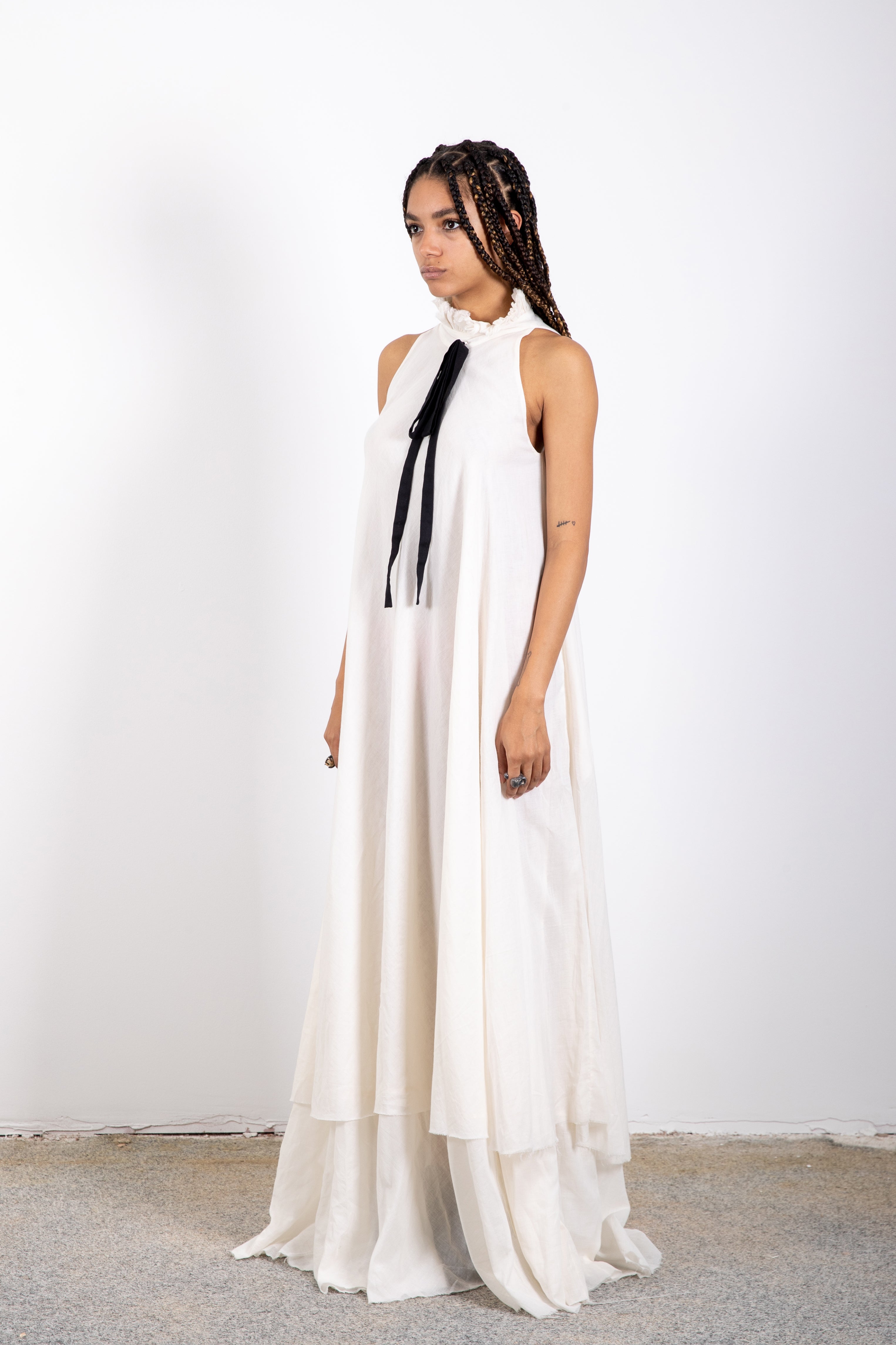 Cotton dress with a bow floor length